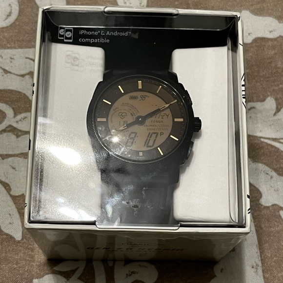 Fossil Gen 6 Hybrid Smartwatch - Picture 11 of 13